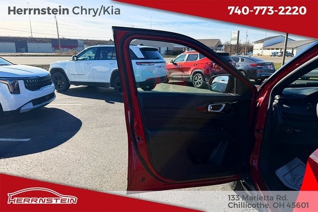 2023 Jeep Compass Trailhawk