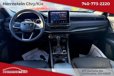 2023 Jeep Compass Trailhawk