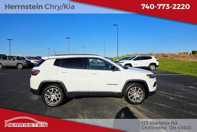 2022 Jeep Compass Latitude Lux