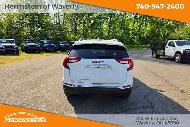 2023 GMC Terrain SLT