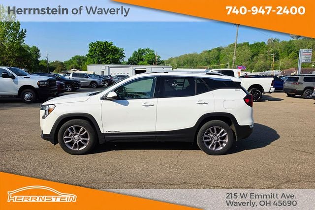 2023 GMC Terrain SLT
