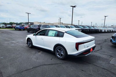 2026 Kia K4 LXS