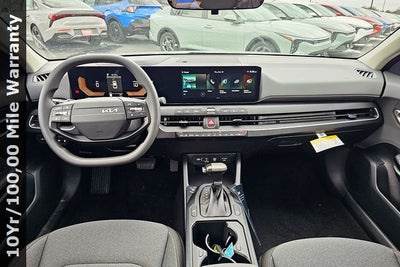 2025 Kia K4 LX