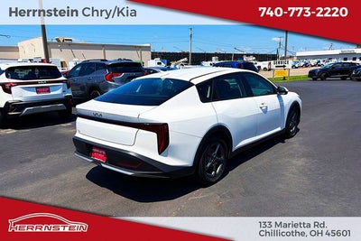 2025 Kia K4 LXS