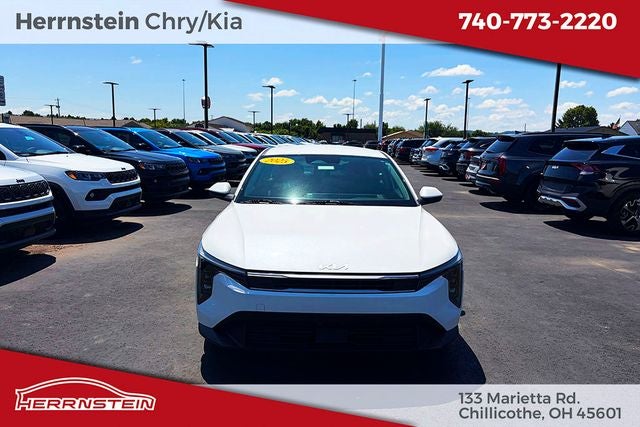 2025 Kia K4 LXS