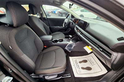2026 Kia K4 LX