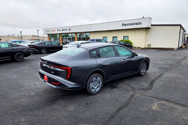 2026 Kia K4 LX