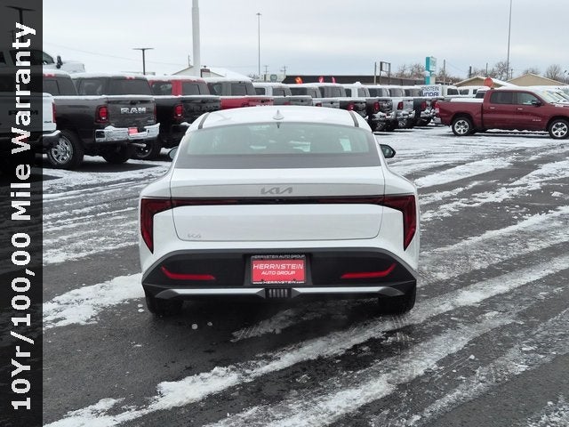 2025 Kia K4 LX