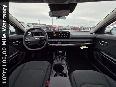 2025 Kia K4 LX