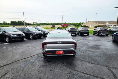 2026 Kia K4 LXS