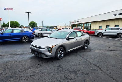 2026 Kia K4 LXS