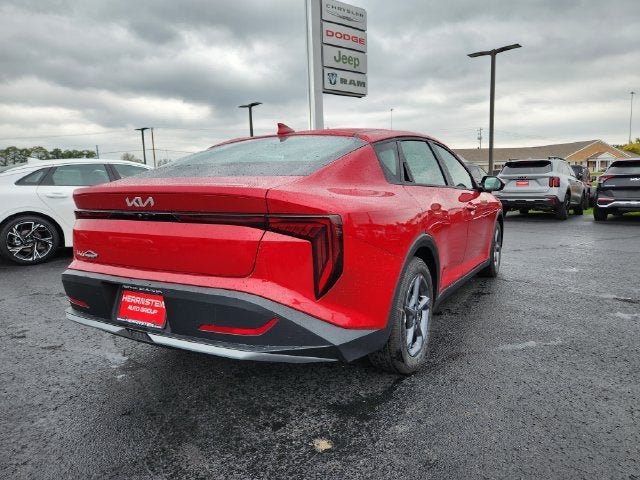 2026 Kia K4 LXS