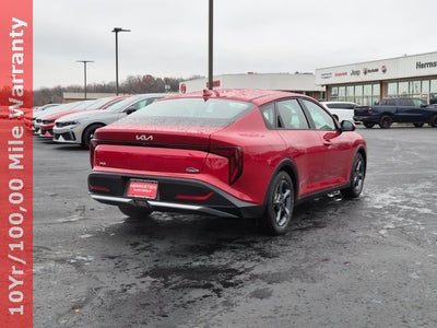 2025 Kia K4 LXS