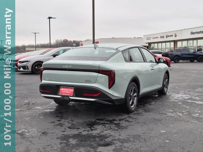 2025 Kia K4 LXS
