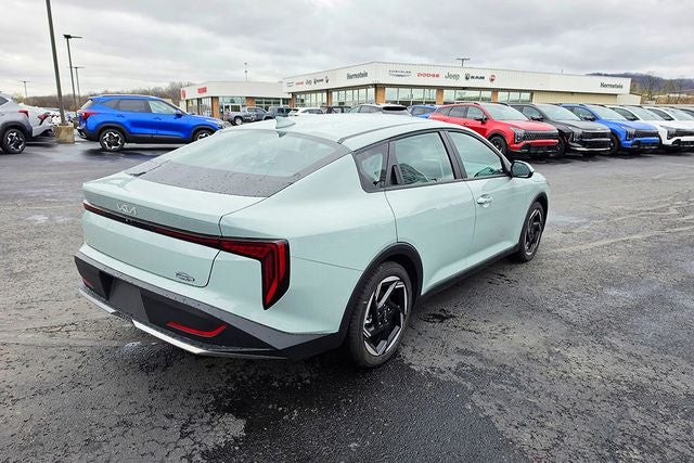 2026 Kia K4 EX