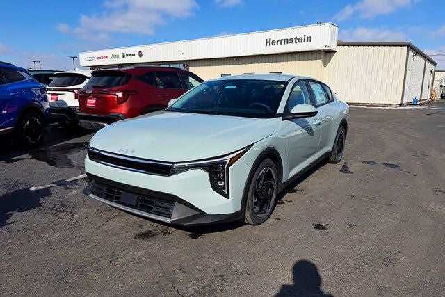 2026 Kia K4 EX