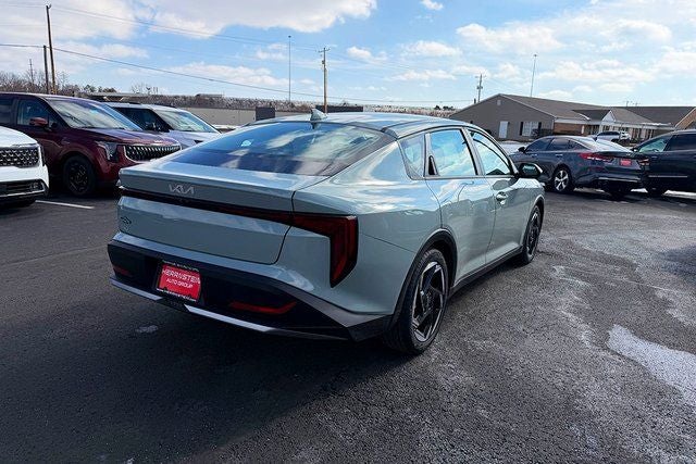 2026 Kia K4 EX