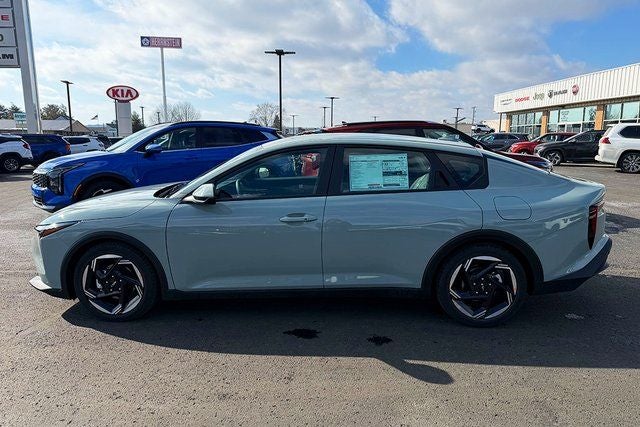 2026 Kia K4 EX