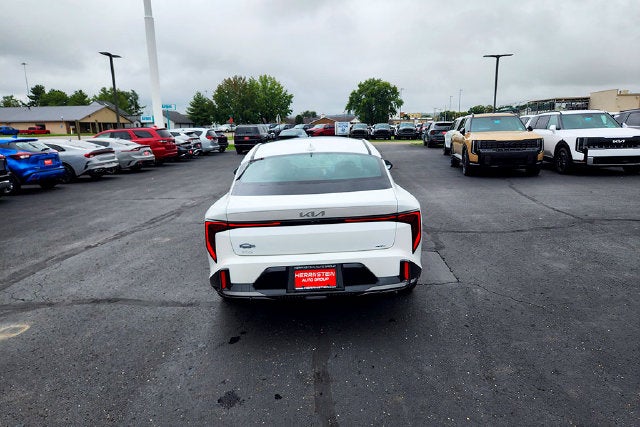 2026 Kia K4 GT-Line Turbo - Photo 28