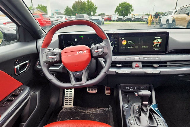 2026 Kia K4 GT-Line Turbo - Photo 6