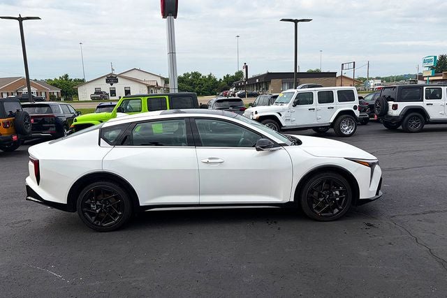2026 Kia K4 GT-Line Turbo