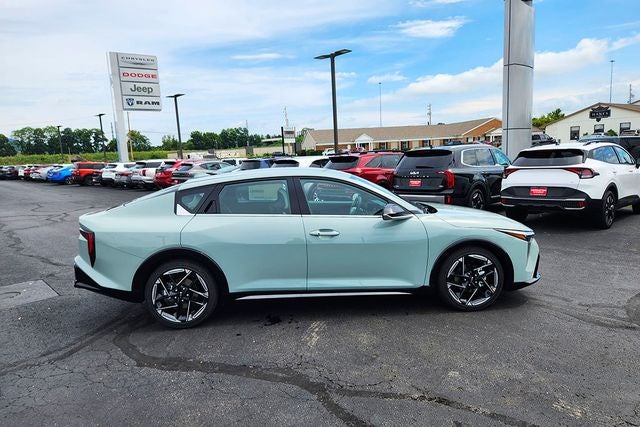 2026 Kia K4 GT-Line