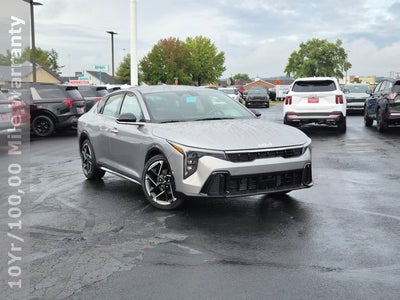 2025 Kia K4 GT-Line