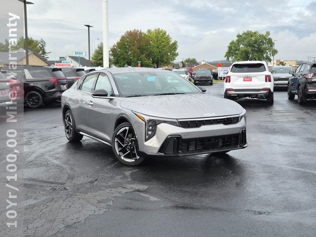 2025 Kia K4 GT-Line