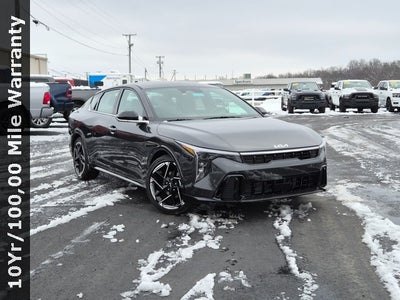 2025 Kia K4 GT-Line