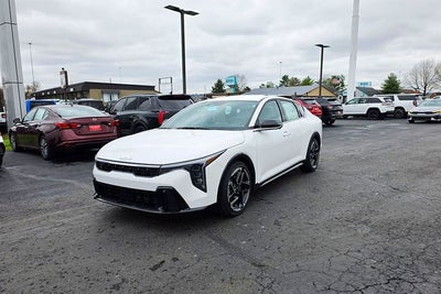 2026 Kia K4 GT-Line