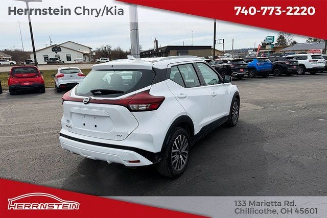 2021 Nissan Kicks SV