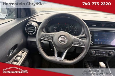 2024 Nissan Kicks SR