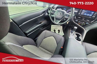 2022 Toyota Camry LE