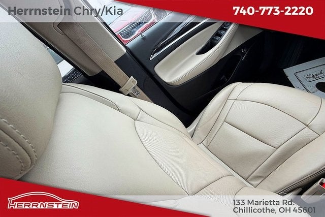 2021 Buick Enclave Essence