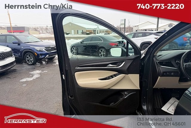 2021 Buick Enclave Essence