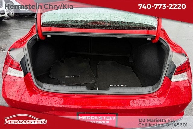 2022 Hyundai Elantra Limited