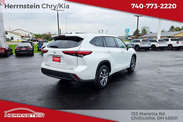2023 Toyota Highlander L