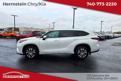 2023 Toyota Highlander L