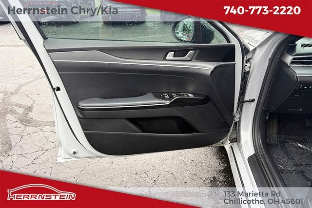 2024 Kia K5 GT-Line