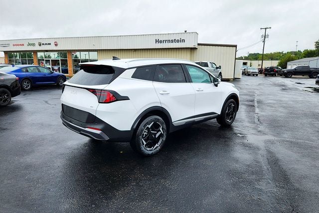 2027 Kia Sportage EX