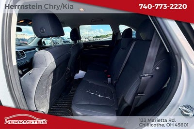 2020 Kia Sorento LX