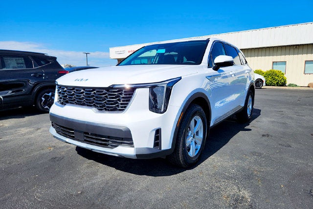 2026 Kia Sorento LX