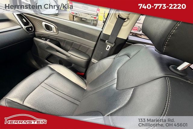 2022 Kia Sorento SX