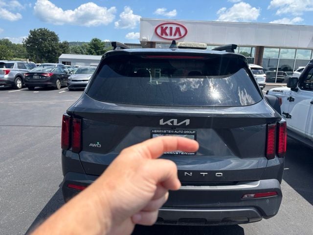 2022 Kia Sorento X-Line S