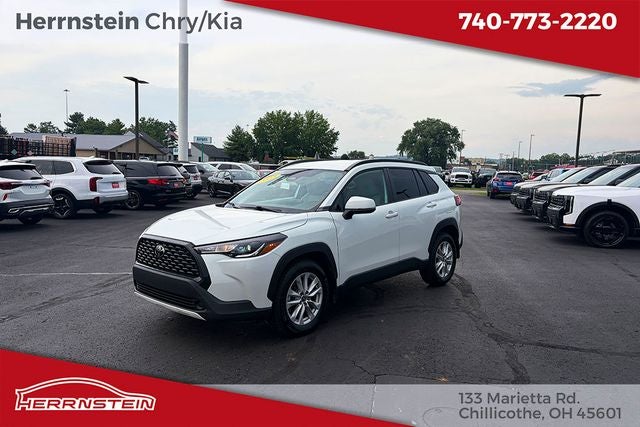 2023 Toyota Corolla Cross LE