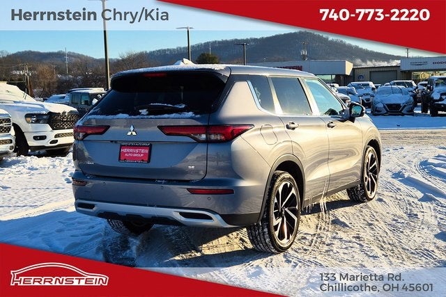 2023 Mitsubishi Outlander SE