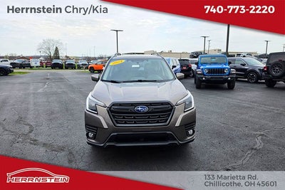 2024 Subaru Forester Premium