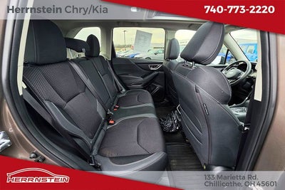 2024 Subaru Forester Premium