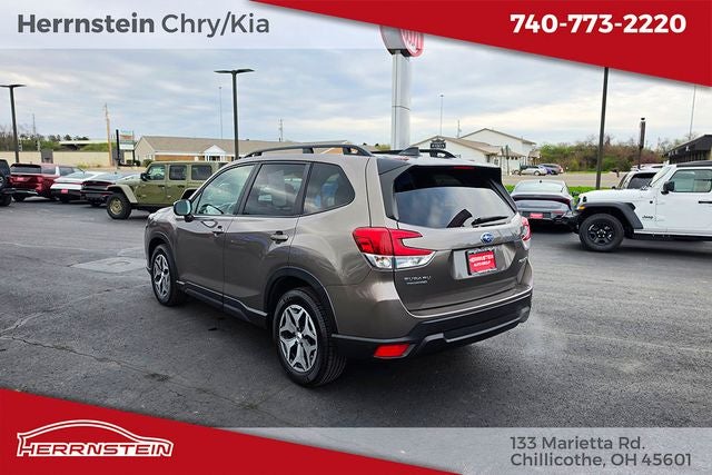 2024 Subaru Forester Premium