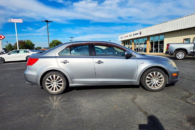 2010 Suzuki Kizashi SE